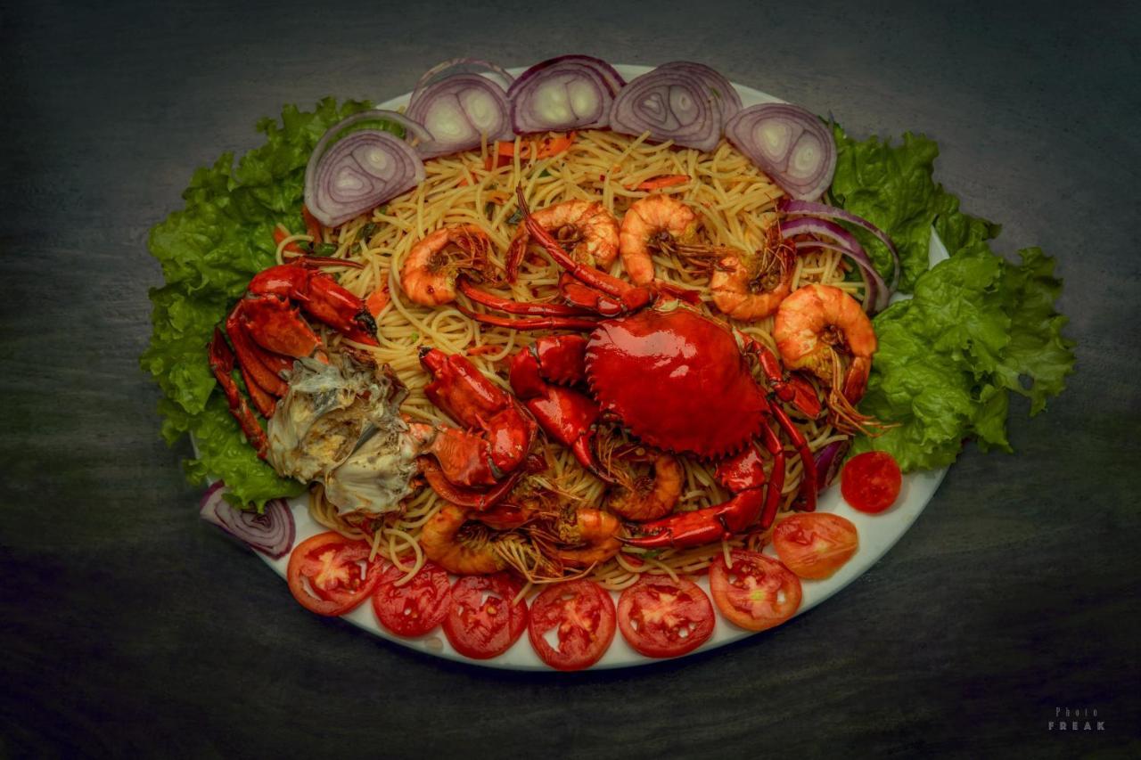 Hotel Athina & Restaurant Chilaw Ngoại thất bức ảnh